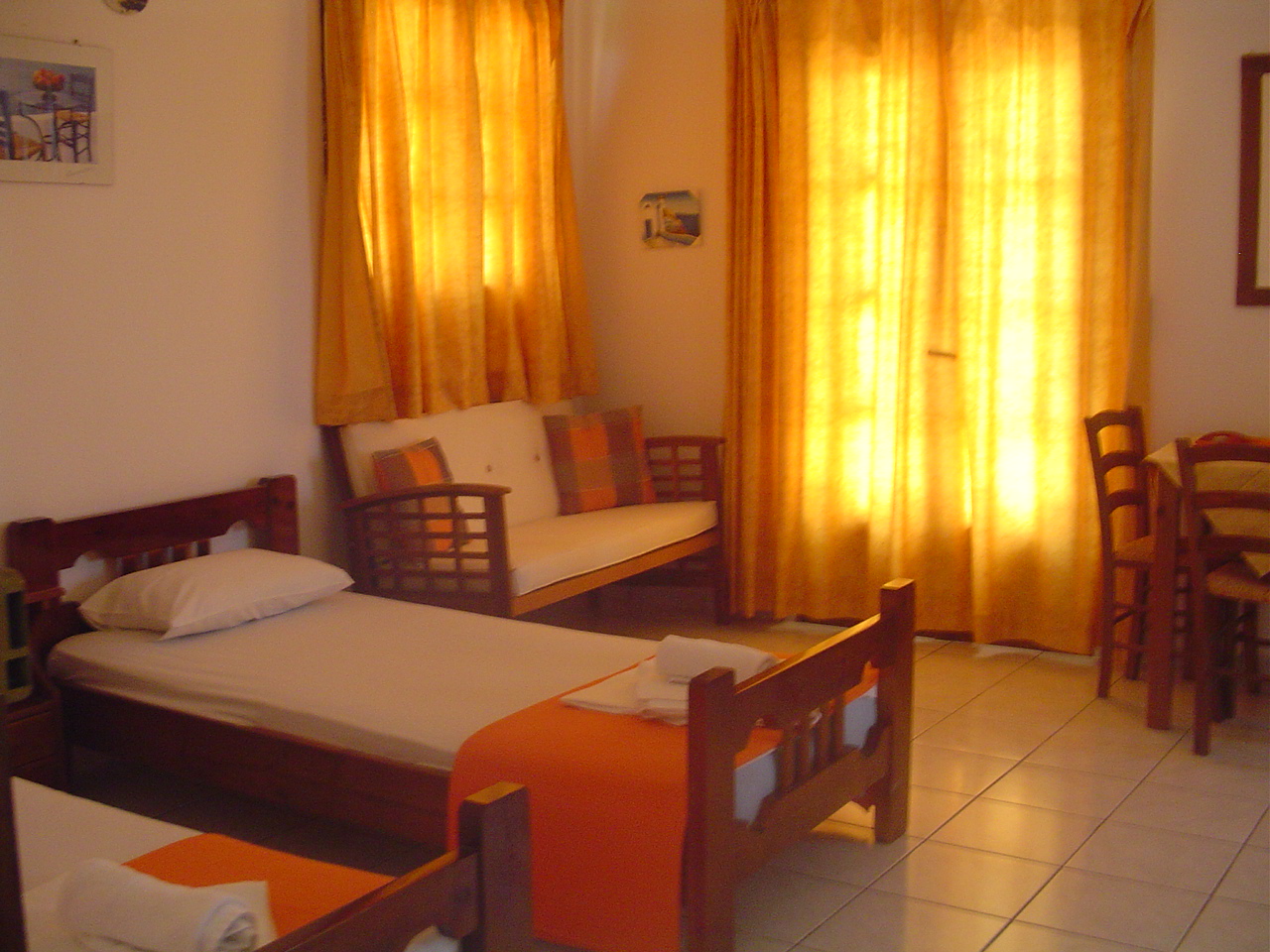 Kiveli Apartments gallery image